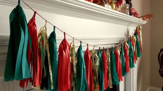 Picture of Christmas Tissue Paper Tassel Garland in Red Gold and Green