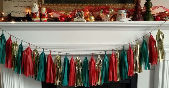 Picture of Christmas Tissue Paper Tassel Garland in Red Gold and Green